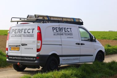 Autobelettering bedrijfsauto Landgraaf Brunssum Kerkrade Heerlen